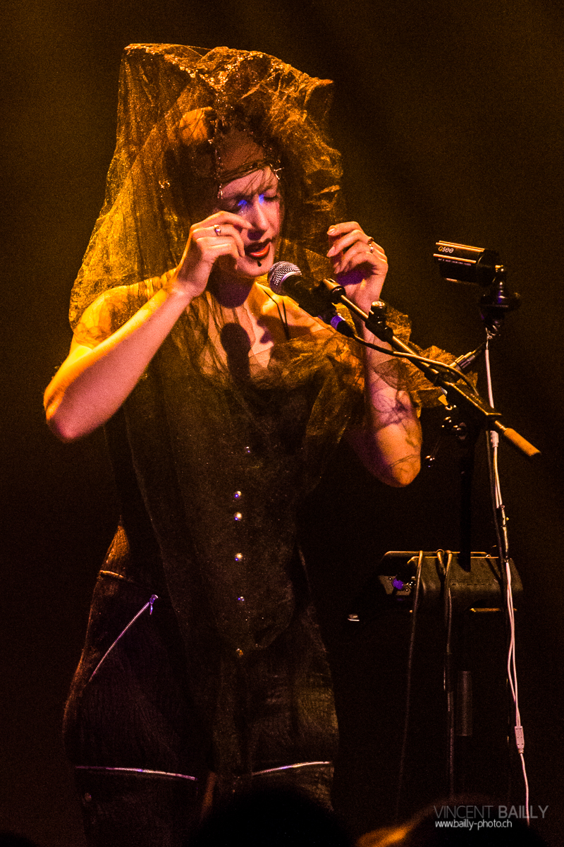 04062013_docks_cocorosie-13